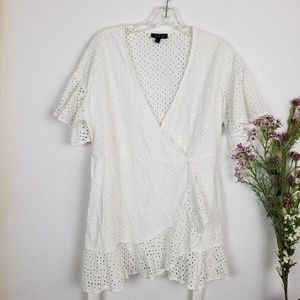 Topshop | white blouse size 6 petite